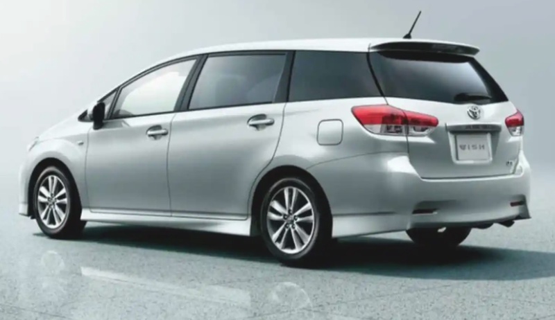 Танированое стекло от Toyota wish